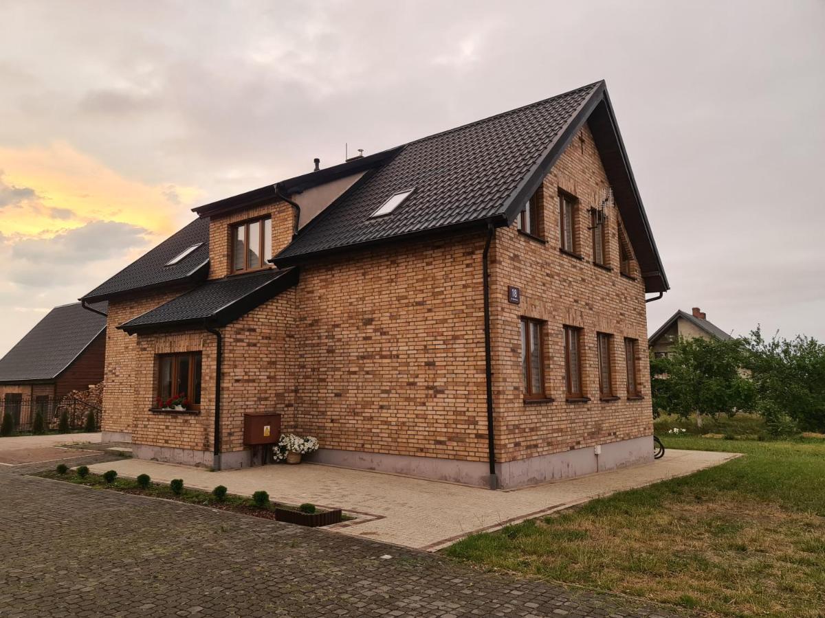 Pokoje Goscinne Wierzchucino Exterior photo