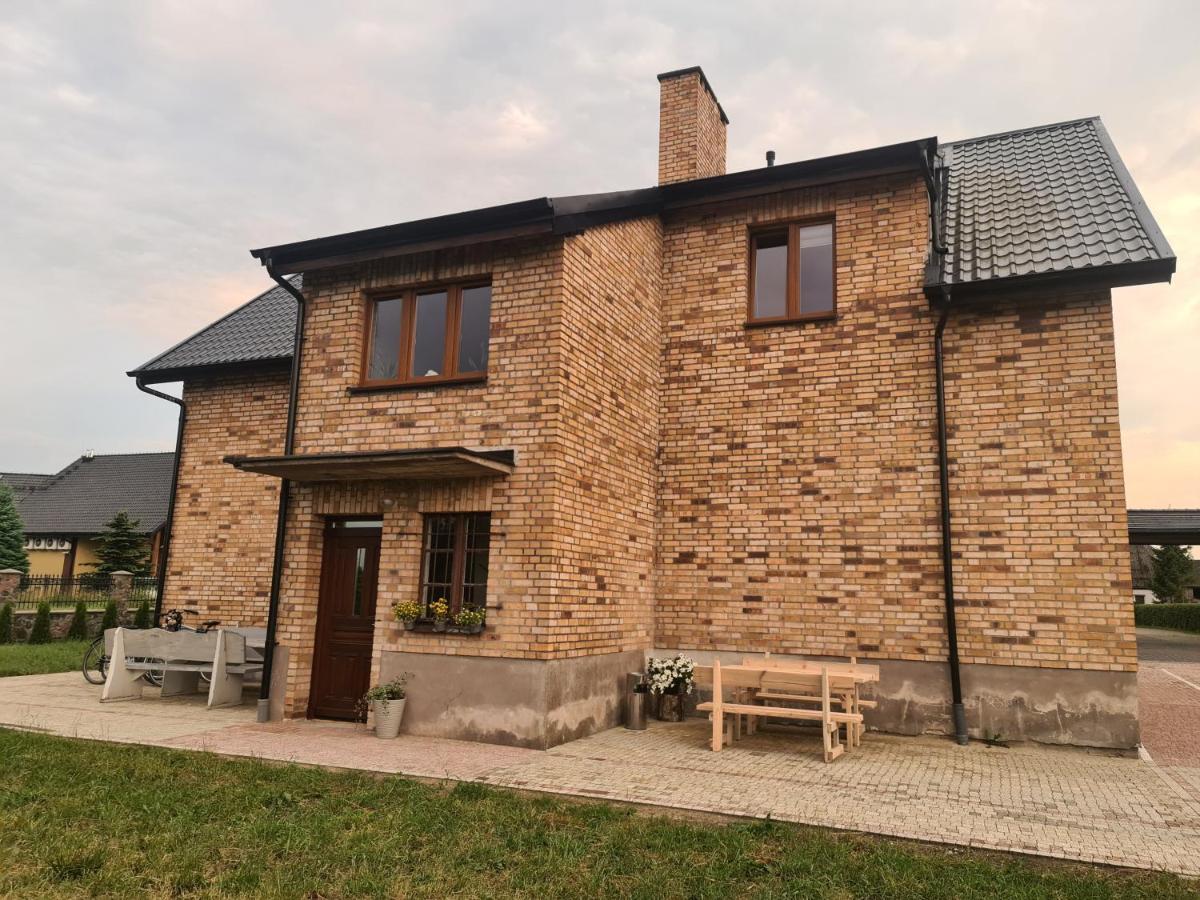 Pokoje Goscinne Wierzchucino Exterior photo